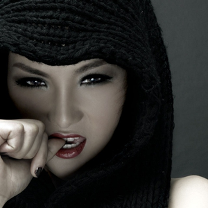 卢昱晓被❌到爽被爆衣
